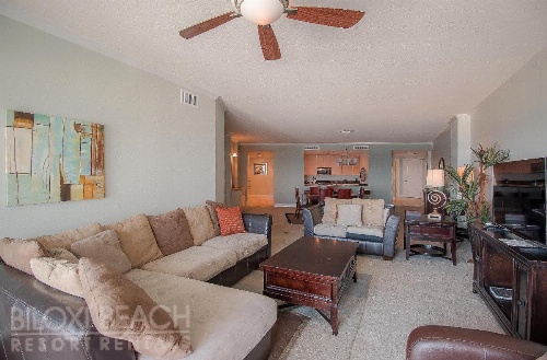 Sea Breeze 712 - Three Bedroom Apartment image 27