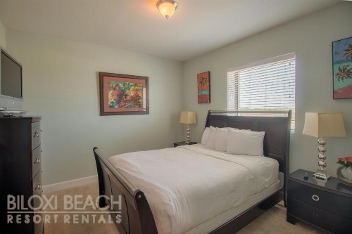 Sea Breeze 712 - Three Bedroom Apartment image 6